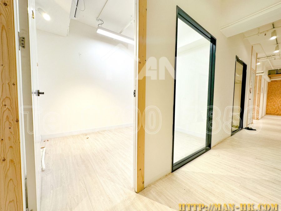 萬年工業大廈 MANHKCOM 工廈租盤 觀塘租盤 觀塘租工作室 觀塘網店出租 觀塘多用途工作室出租 租觀塘樓上舖 觀塘工廈出租 觀塘工作室出租 觀塘studio出租 觀塘分租單位 租觀塘工作室 觀塘樓上網店出租 觀塘租樓上舖 觀塘樓上舖出租