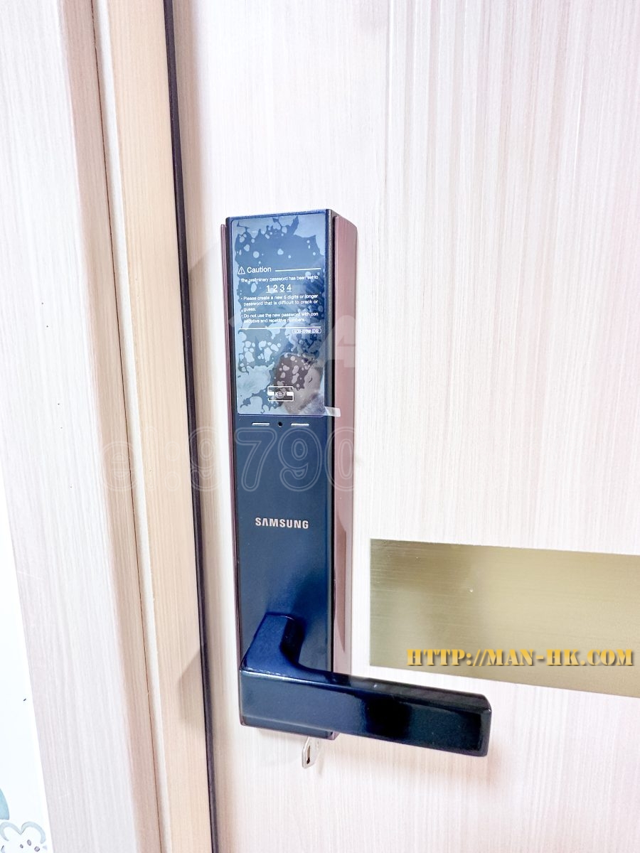 05
美興工業大廈 
Mai Hing Industrial Building MANHKCOM 工廈租盤 觀塘租盤 觀塘租工作室 觀塘網店出租 觀塘多用途工作室出租 租觀塘樓上舖 觀塘工廈出租 觀塘工作室出租 觀塘studio出租 觀塘分租單位 租觀塘工作室 觀塘樓上網店出租 觀塘租樓上舖 觀塘樓上舖出租