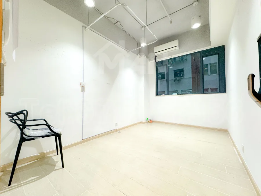 East Sun Industrial Centre 怡生工業中心 MANHKCOM 工廈租盤 觀塘租盤 觀塘租工作室 觀塘網店出租 觀塘多用途工作室出租 租觀塘樓上舖 觀塘工廈出租 觀塘工作室出租 觀塘studio出租 觀塘分租單位 租觀塘工作室 觀塘樓上網店出租 觀塘租樓上舖 觀塘樓上舖出租