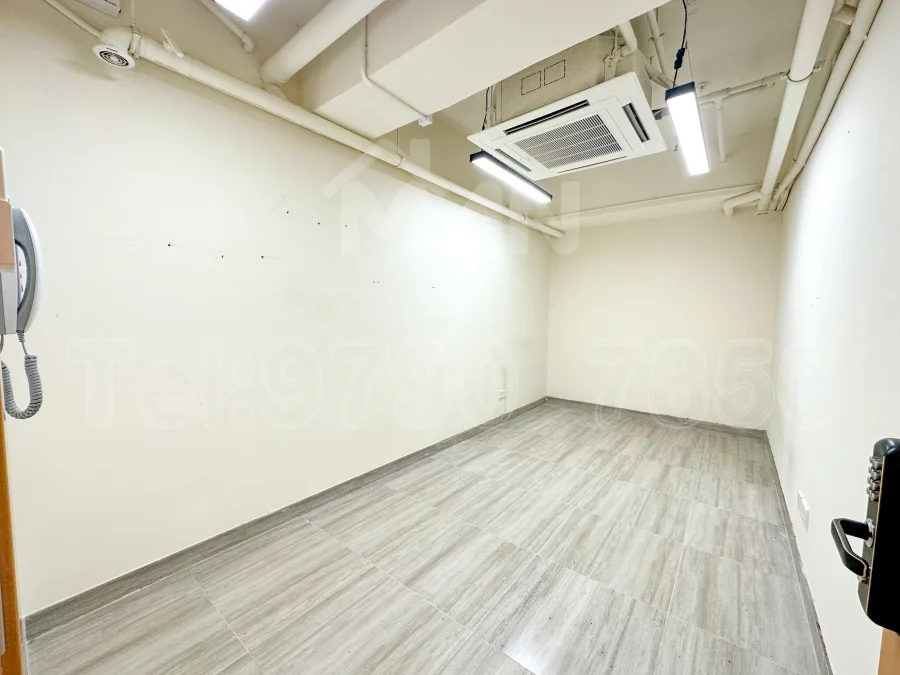 開聯工業中心
hoi luen industrial centre MANHKCOM 工廈租盤 觀塘租盤 觀塘租工作室 觀塘網店出租 觀塘多用途工作室出租 租觀塘樓上舖 觀塘工廈出租 觀塘工作室出租 觀塘studio出租 觀塘分租單位 租觀塘工作室 觀塘樓上網店出租 觀塘租樓上舖 觀塘樓上舖出租