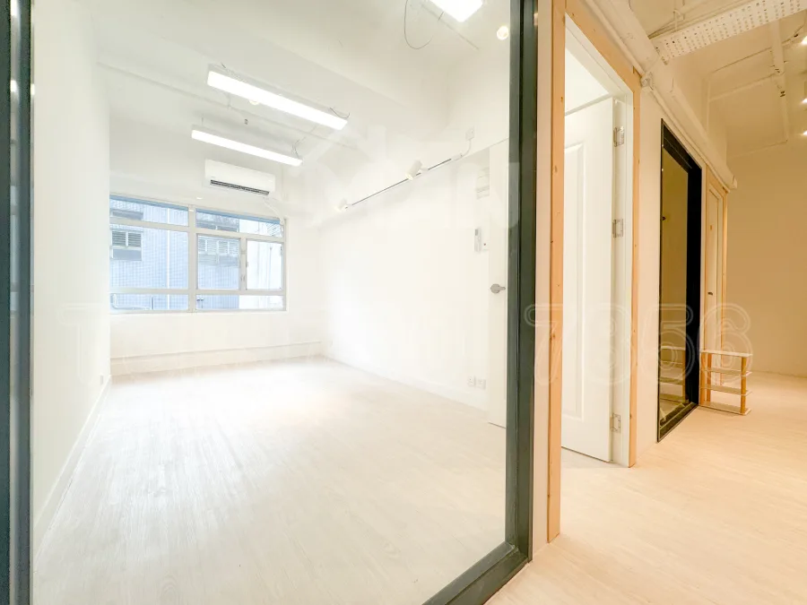 萬年工業大廈
Manning Industrial Building MANHKCOM 工廈租盤 觀塘租盤 觀塘租工作室 觀塘網店出租 觀塘多用途工作室出租 租觀塘樓上舖 觀塘工廈出租 觀塘工作室出租 觀塘studio出租 觀塘分租單位 租觀塘工作室 觀塘樓上網店出租 觀塘租樓上舖 觀塘樓上舖出租