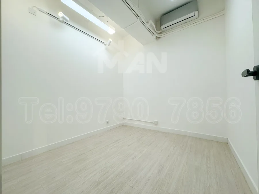 開聯工業中心
hoi luen industrial centre
A19室 MANHKCOM 工廈租盤 觀塘租盤 觀塘租工作室 觀塘網店出租 觀塘多用途工作室出租 租觀塘樓上舖 觀塘工廈出租 觀塘工作室出租 觀塘studio出租 觀塘分租單位 租觀塘工作室 觀塘樓上網店出租 觀塘租樓上舖 觀塘樓上舖出租