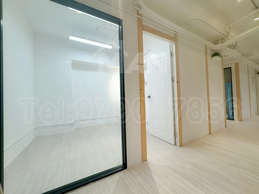 C18
萬年工業大廈
Manning Industrial Building MANHKCOM 工廈租盤 觀塘租盤 觀塘租工作室 觀塘網店出租 觀塘多用途工作室出租 租觀塘樓上舖 觀塘工廈出租 觀塘工作室出租 觀塘studio出租 觀塘分租單位 租觀塘工作室 觀塘樓上網店出租 觀塘租樓上舖 觀塘樓上舖出租