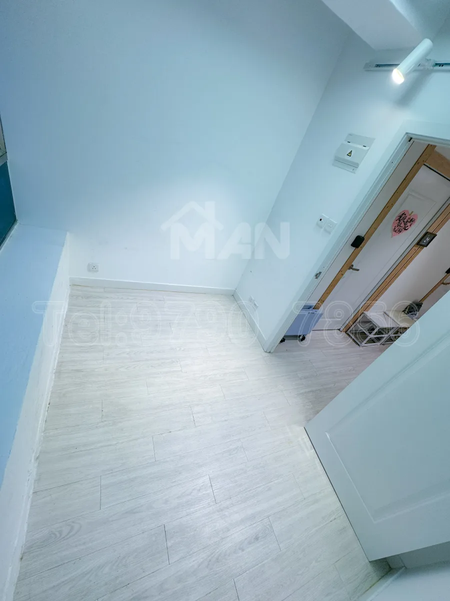 Rm.3H
開聯工業中心
hoi luen industrial centre MANHKCOM 工廈租盤 觀塘租盤 觀塘租工作室 觀塘網店出租 觀塘多用途工作室出租 租觀塘樓上舖 觀塘工廈出租 觀塘工作室出租 觀塘studio出租 觀塘分租單位 租觀塘工作室 觀塘樓上網店出租 觀塘租樓上舖 觀塘樓上舖出租