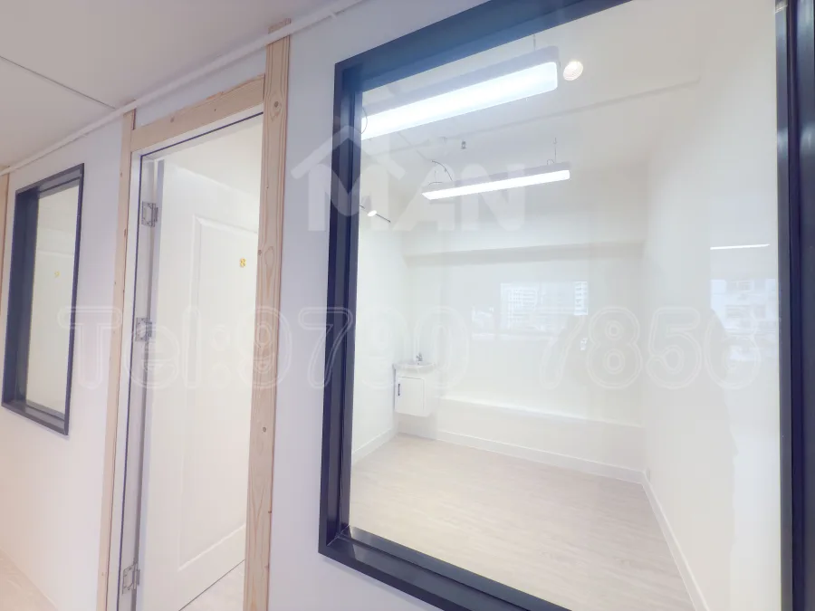 Rm.6 富利工業大廈 Fully Industrial Building MANHKCOM 工廈租盤 觀塘租盤 觀塘租工作室 觀塘網店出租 觀塘多用途工作室出租 租觀塘樓上舖 觀塘工廈出租 觀塘工作室出租 觀塘studio出租 觀塘分租單位 租觀塘工作室 觀塘樓上網店出租 觀塘租樓上舖 觀塘樓上舖出租