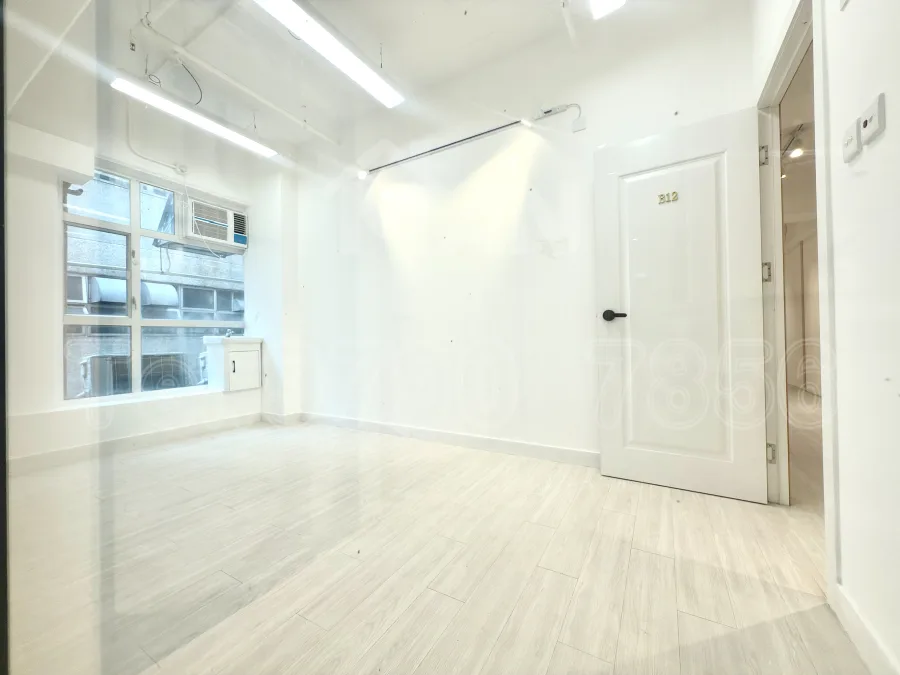 B12 有利中心 yau lee centre MANHKCOM 工廈租盤 觀塘租盤 觀塘租工作室 觀塘網店出租 觀塘多用途工作室出租 租觀塘樓上舖 觀塘工廈出租 觀塘工作室出租 觀塘studio出租 觀塘分租單位 租觀塘工作室 觀塘樓上網店出租 觀塘租樓上舖 觀塘樓上舖出租