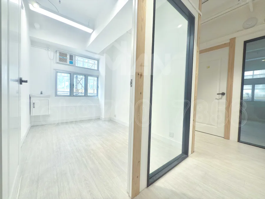 Rm.13 中美中心 chung_mei_centre MANHKCOM 工廈租盤 觀塘租盤 觀塘租工作室 觀塘網店出租 觀塘多用途工作室出租 租觀塘樓上舖 觀塘工廈出租 觀塘工作室出租 觀塘studio出租 觀塘分租單位 租觀塘工作室 觀塘樓上網店出租 觀塘租樓上舖 觀塘樓上舖出租