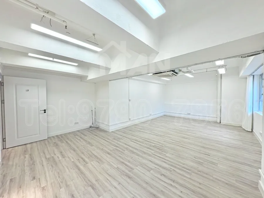 Rm.117 世貿大樓 World Interests Building MANHKCOM 工廈租盤 觀塘租盤 觀塘租工作室 觀塘網店出租 觀塘多用途工作室出租 租觀塘樓上舖 觀塘工廈出租 觀塘工作室出租 觀塘studio出租 觀塘分租單位 租觀塘工作室 觀塘樓上網店出租 觀塘租樓上舖 觀塘樓上舖出租